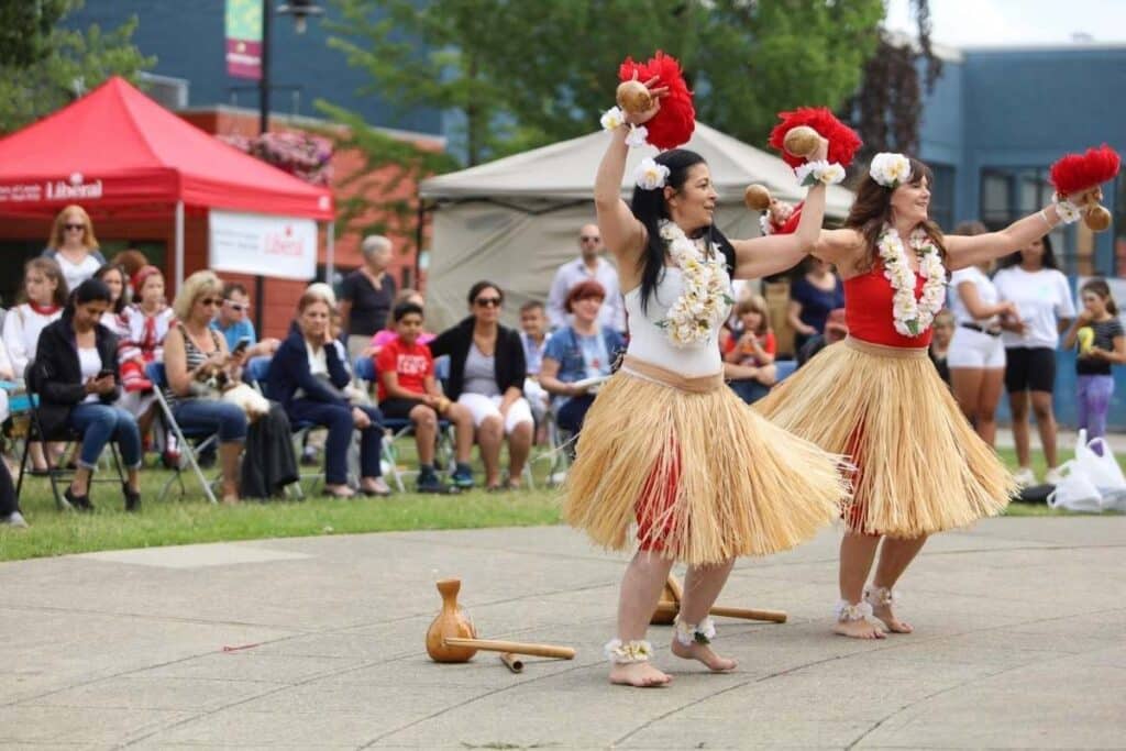 women dancing